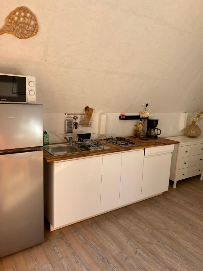 Camping La Peiriere Tuchan Exterior photo